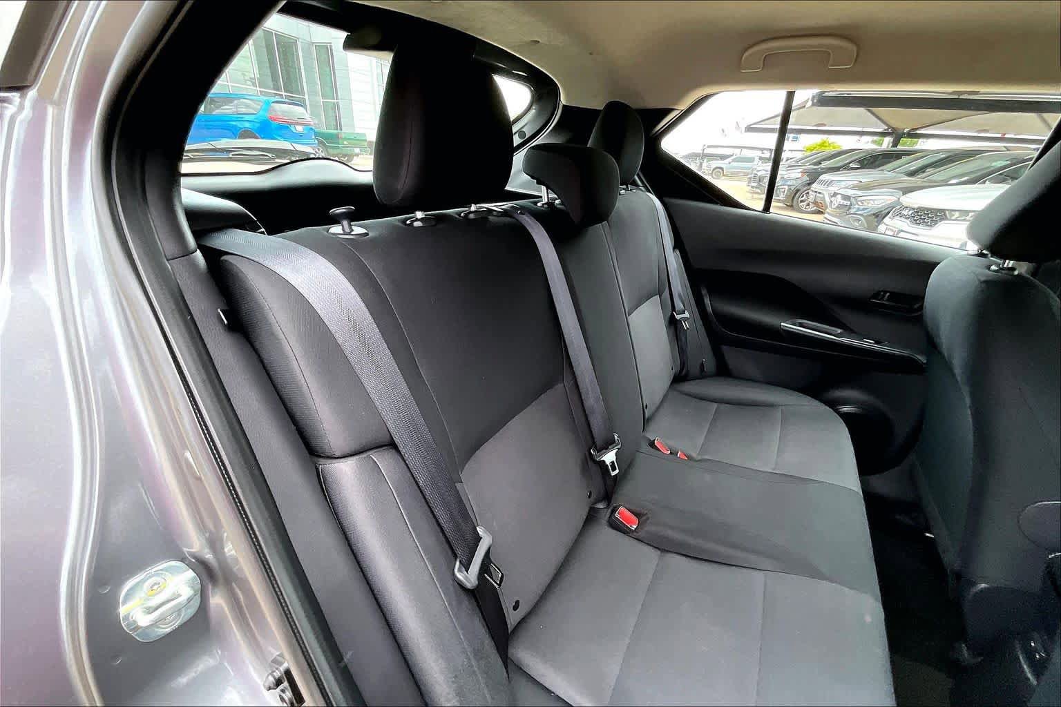 Used 2023 Nissan Kicks S FWD image 18