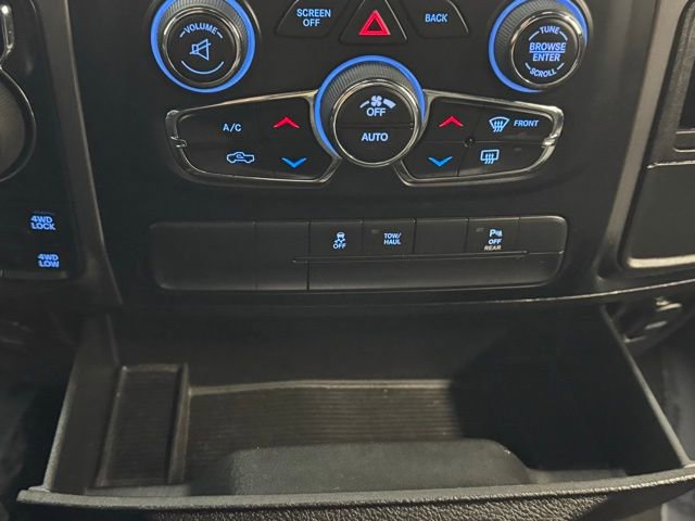 Used 2021 RAM 1500 Classic Warlock image 24