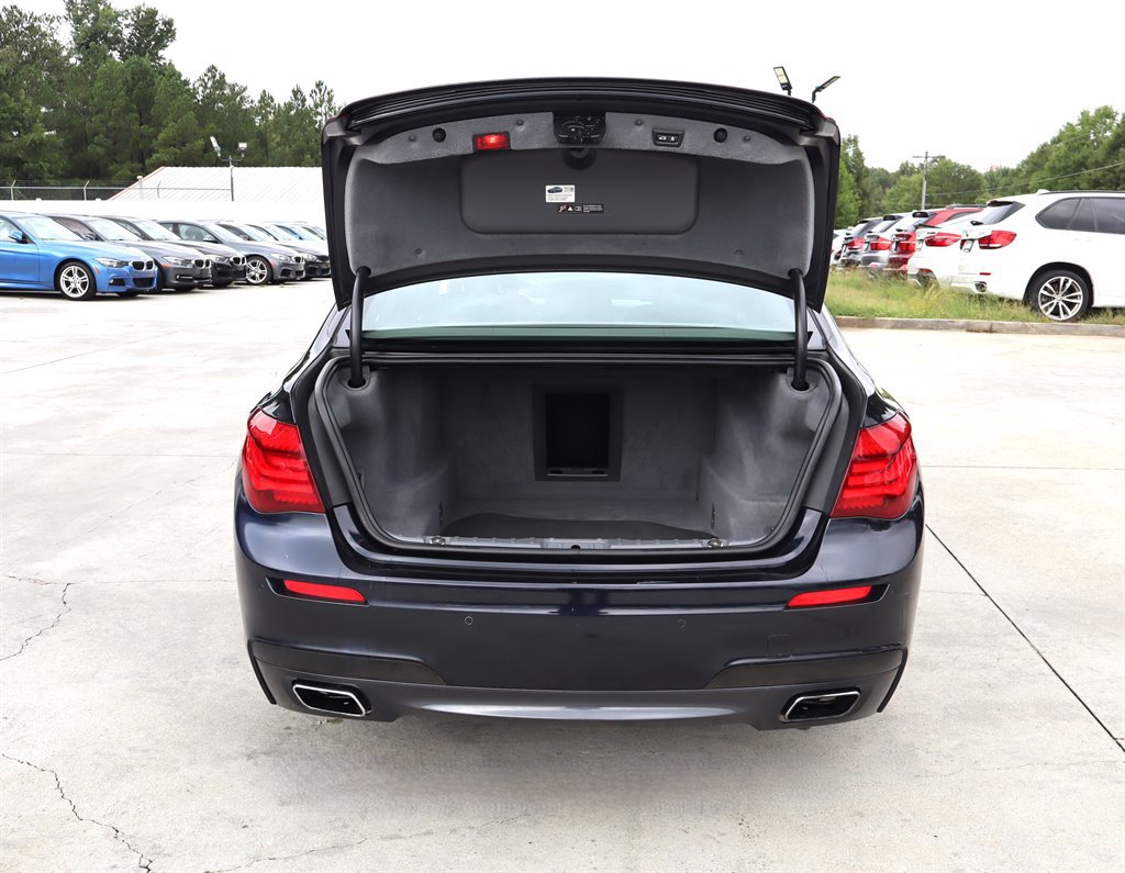Used 2015 BMW 740Li xDrive AWD/4WD image 44