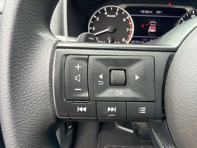 Used 2024 Nissan Rogue SV AWD/4WD image 26