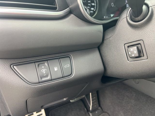 Used 2023 Genesis G70 3.3T w/ Sport Advanced Package image 19