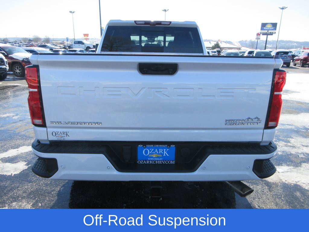 Certified 2025 Chevrolet Silverado 2500 High Country w/ Technology Package image 4