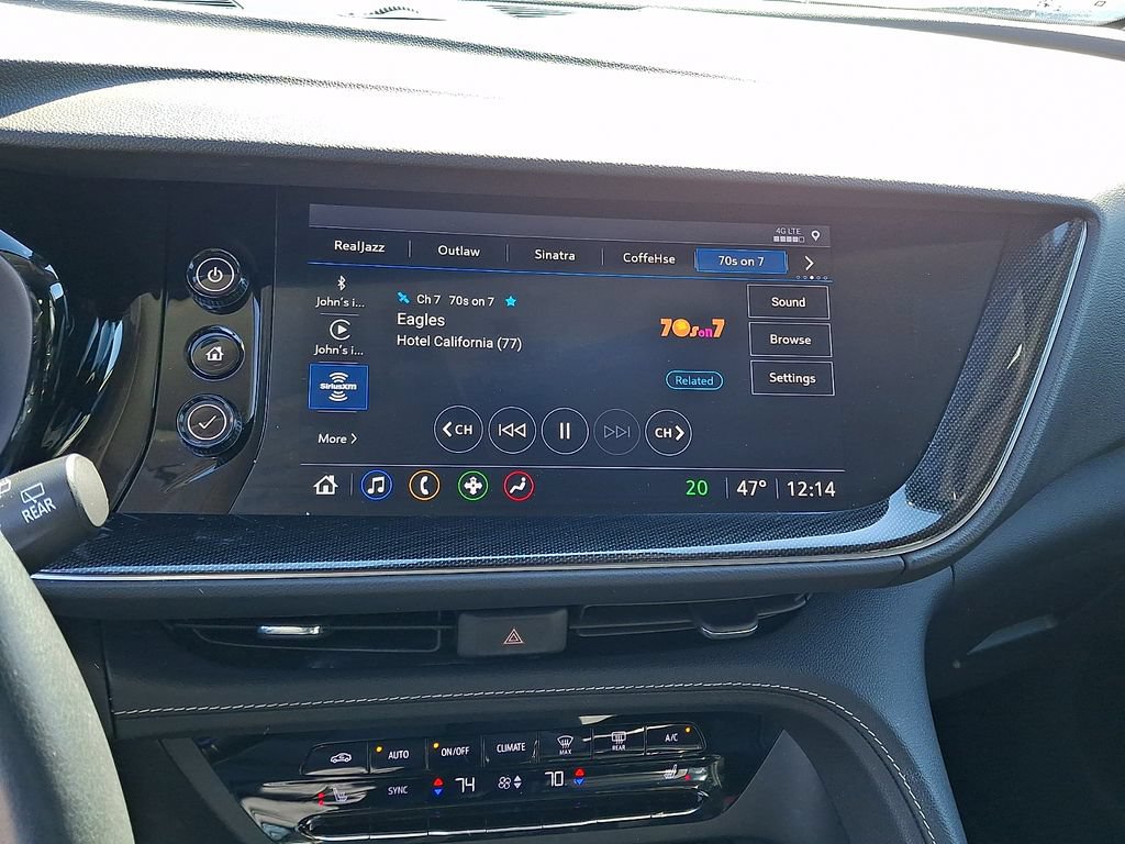 Used 2021 Buick Envision Preferred AWD/4WD image 3