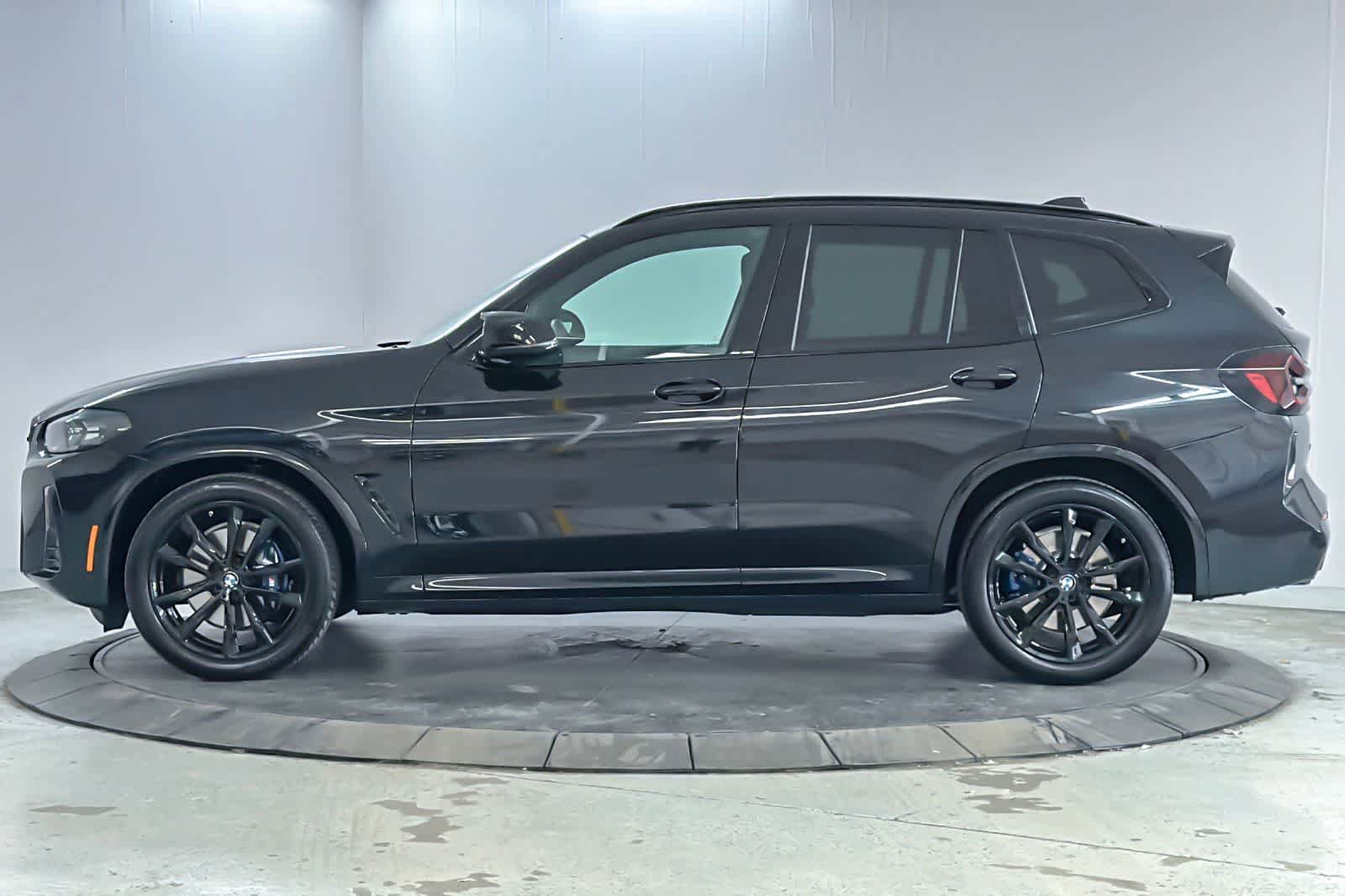 Used 2023 BMW X3 M40i w/ Premium Package image 5