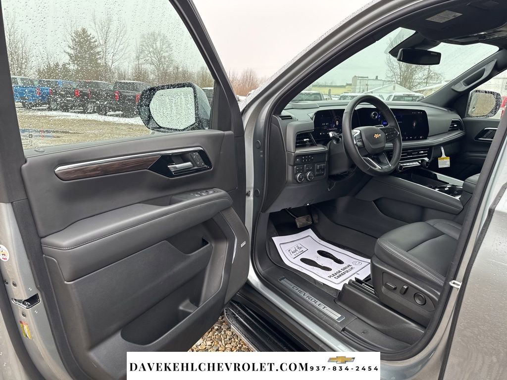 Used 2025 Chevrolet Tahoe LT w/ Comfort Package image 15