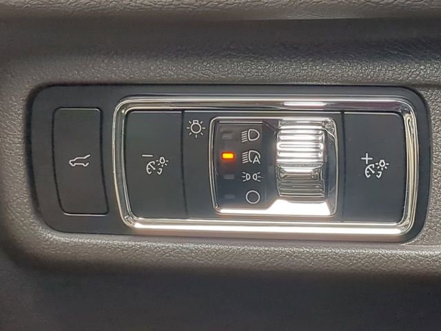 Used 2023 Lincoln Corsair FWD image 29