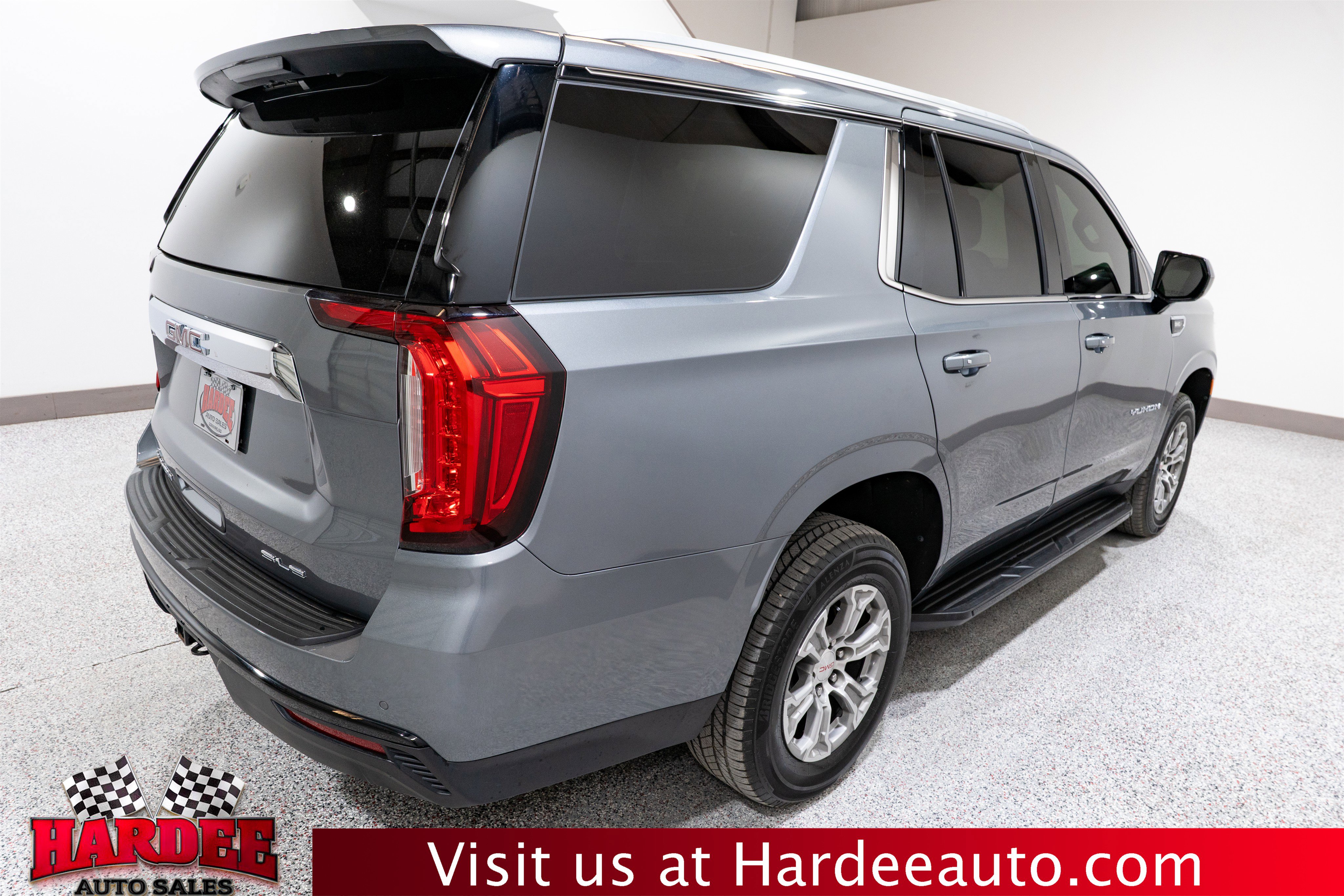 Used 2022 GMC Yukon SLE RWD image 5