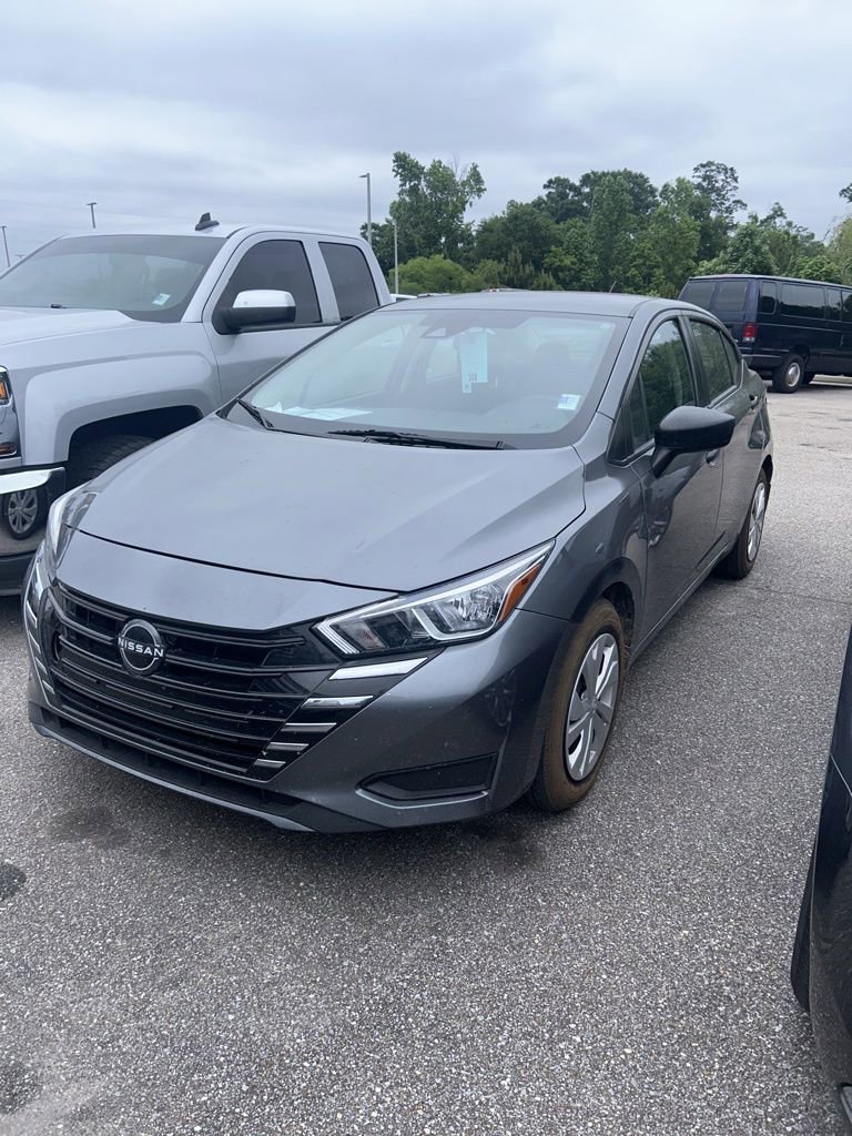 Used 2023 Nissan Versa S w/ Trunk Package