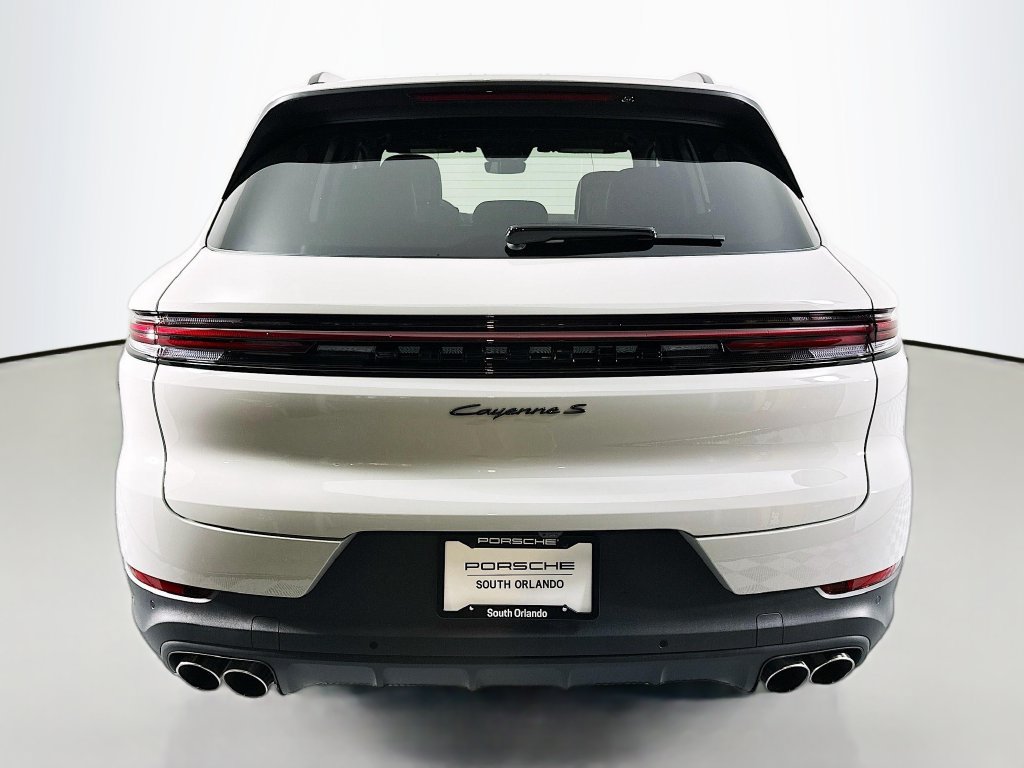 New 2026 Porsche Cayenne S AWD/4WD image 10