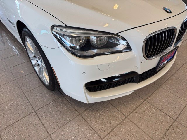 Used 2013 BMW 740Li RWD image 9