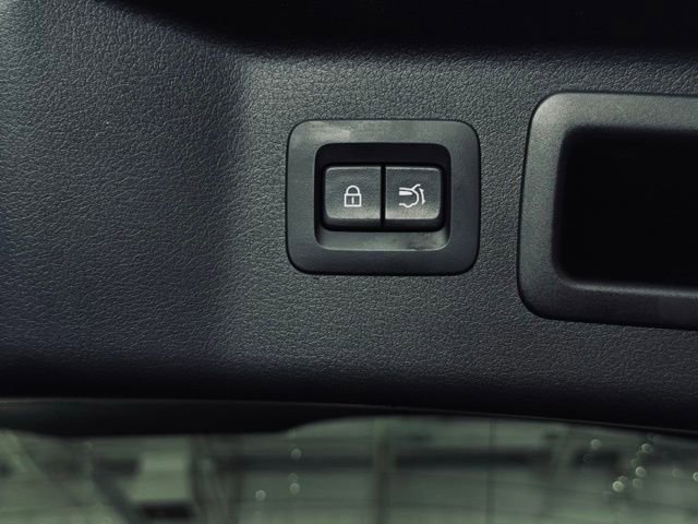 Used 2025 MAZDA CX-90 3.3 Turbo w/ Preferred Package image 12