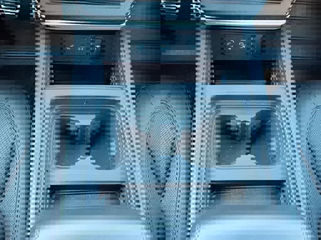 Used 2020 Land Rover Defender 110 HSE image 22