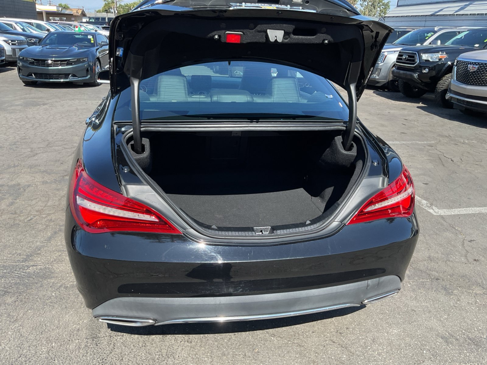 Used 2018 Mercedes-Benz CLA 250 w/ Premium Package image 24