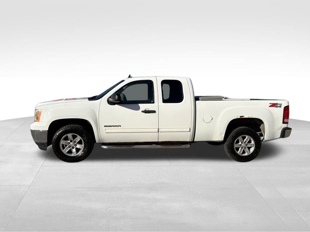 Used 2011 GMC Sierra 1500 SLE w/ Power Tech Package AWD/4WD image 2