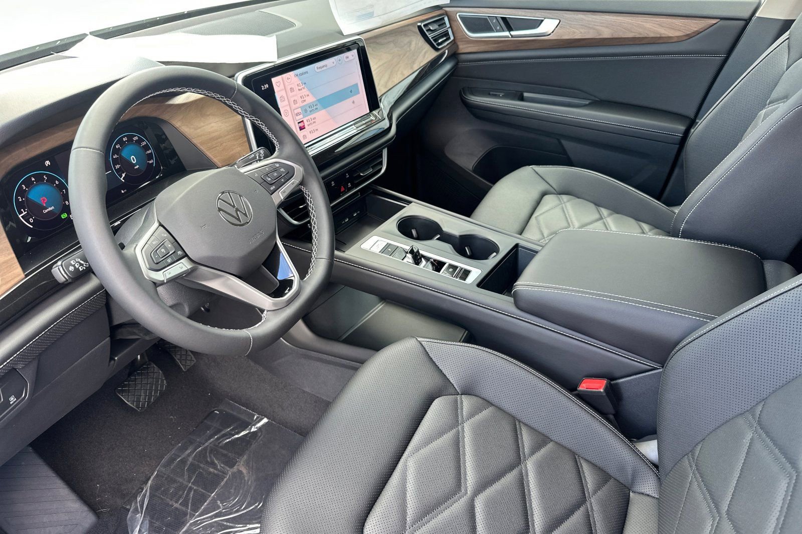 New 2026 Volkswagen Atlas SE AWD/4WD image 10