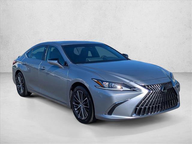 Used 2023 Lexus ES 300h w/ Premium Package image 3