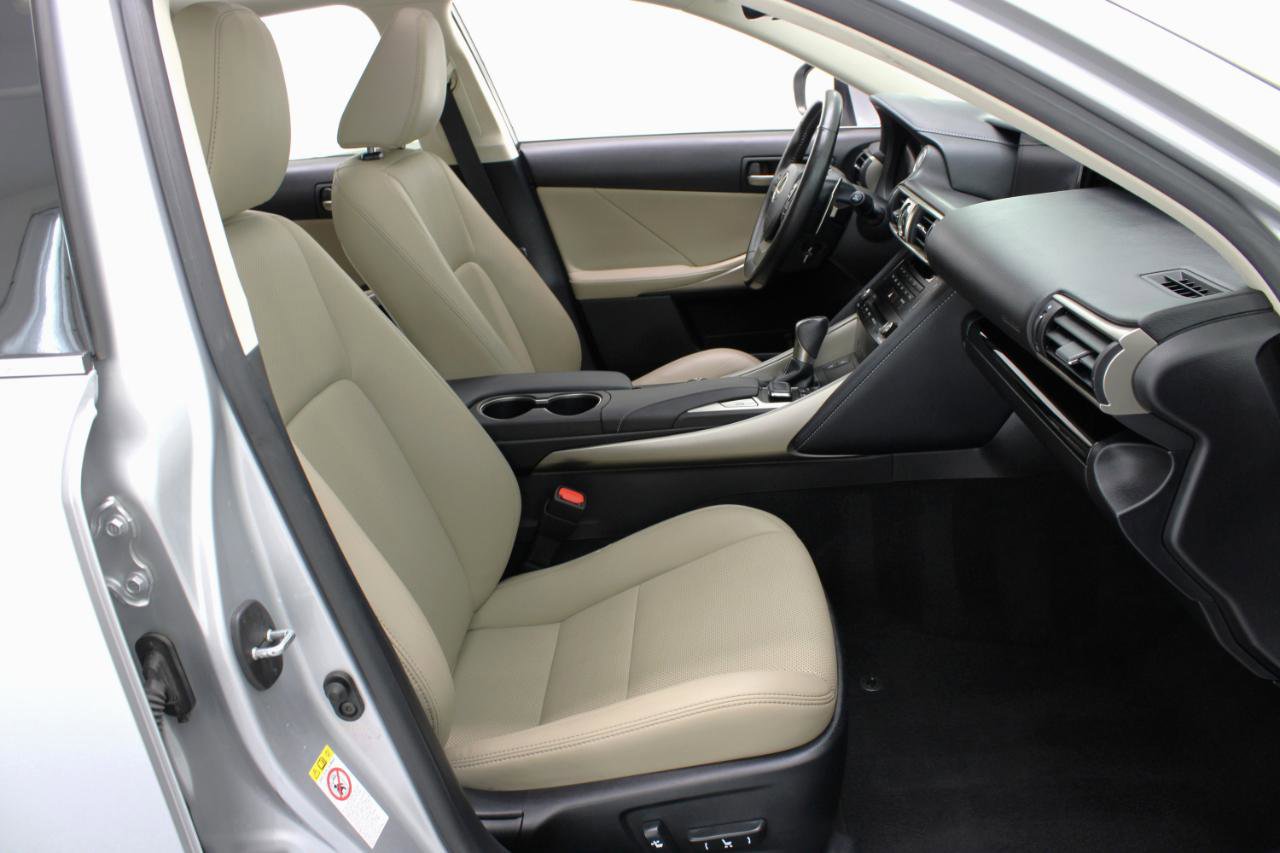 Used 2017 Lexus IS 200t w/ Navigation System Package RWD image 47