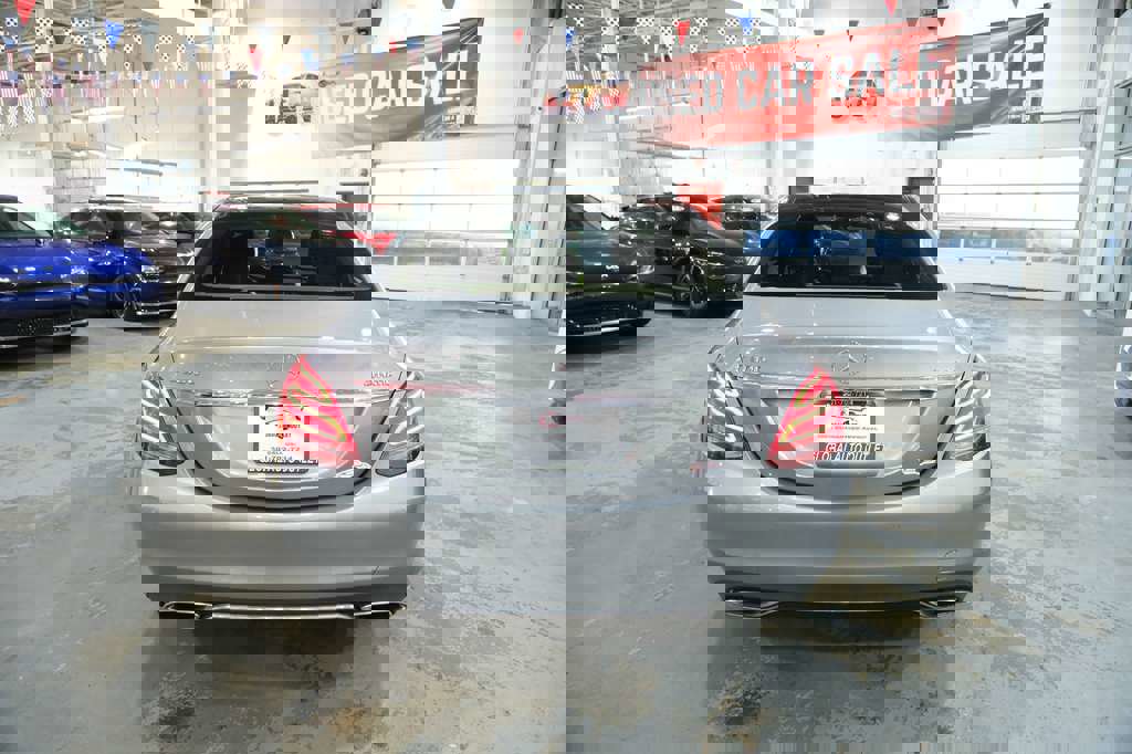 Used 2015 Mercedes-Benz C 300 4MATIC Sedan image 9