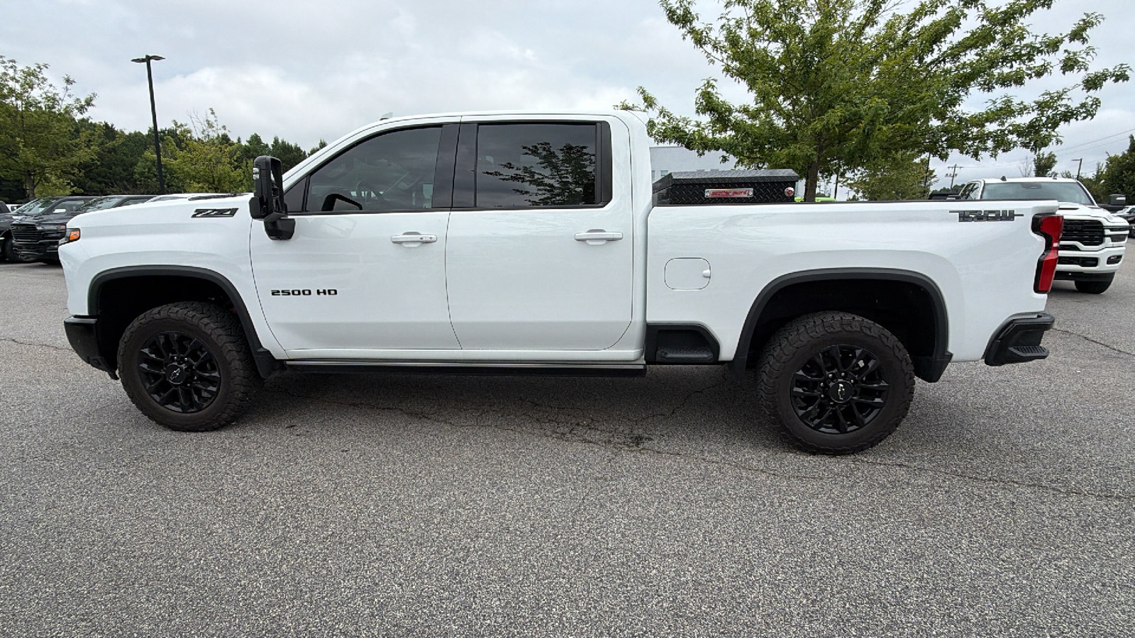 Used 2025 Chevrolet Silverado 2500 LTZ w/ Trail Boss Package AWD/4WD image 11