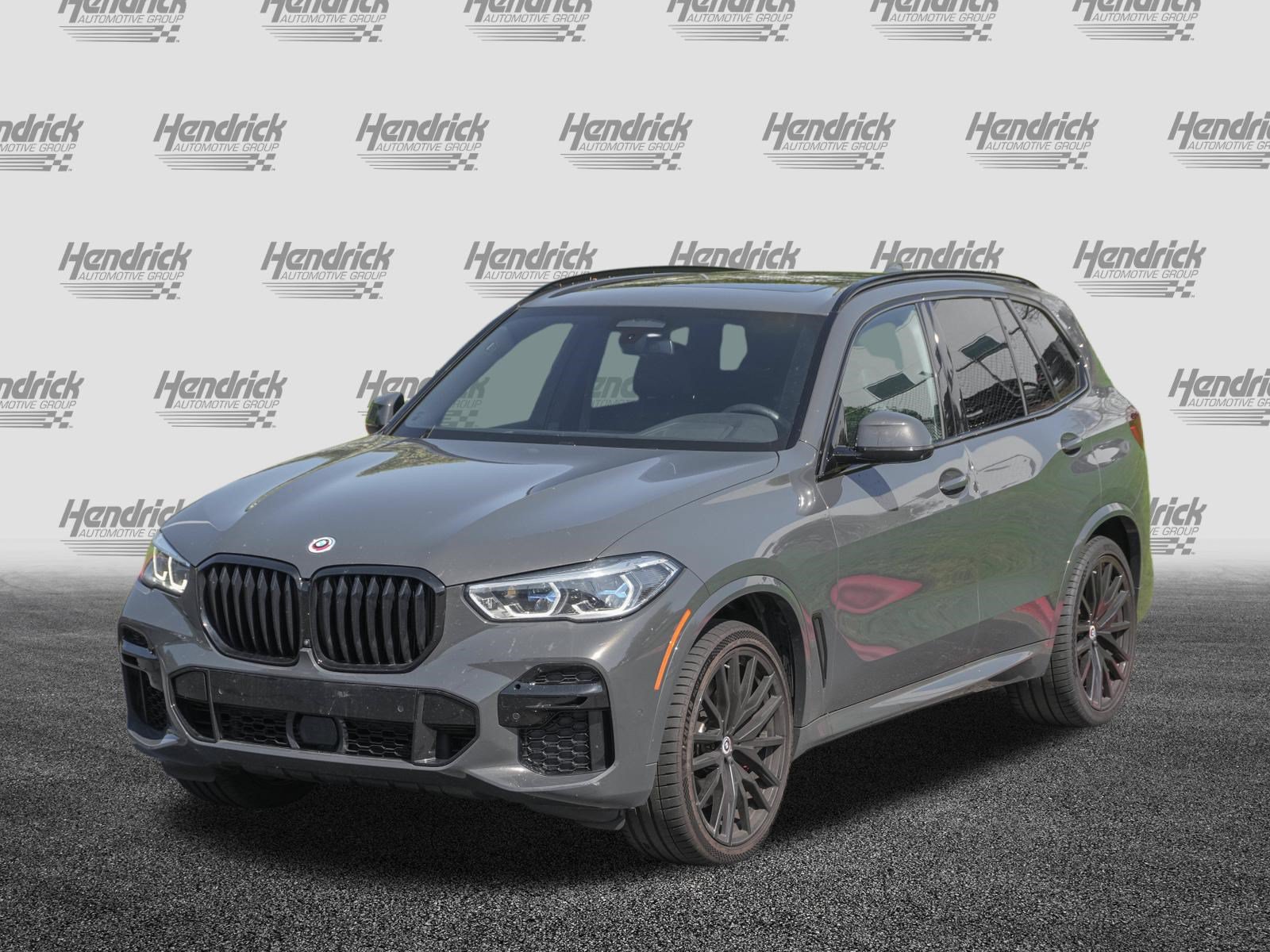 Used 2023 BMW X5 M50i w/ Executive Package AWD/4WD image 5