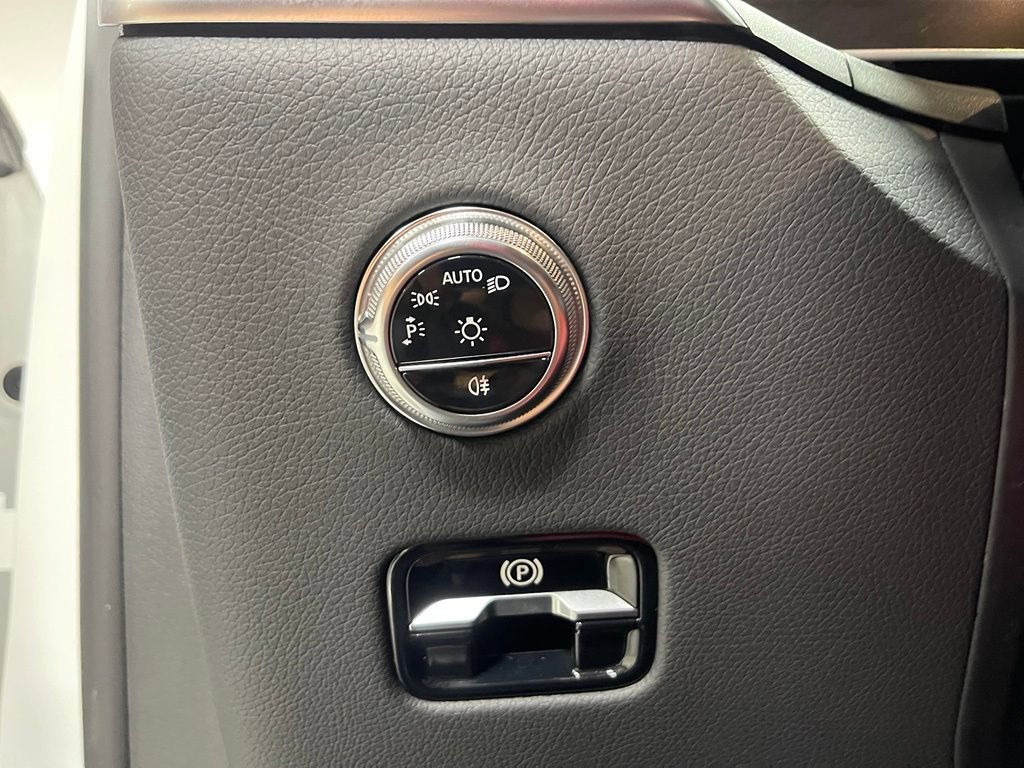 Certified 2023 Mercedes-Benz GLC 300 4MATIC image 19