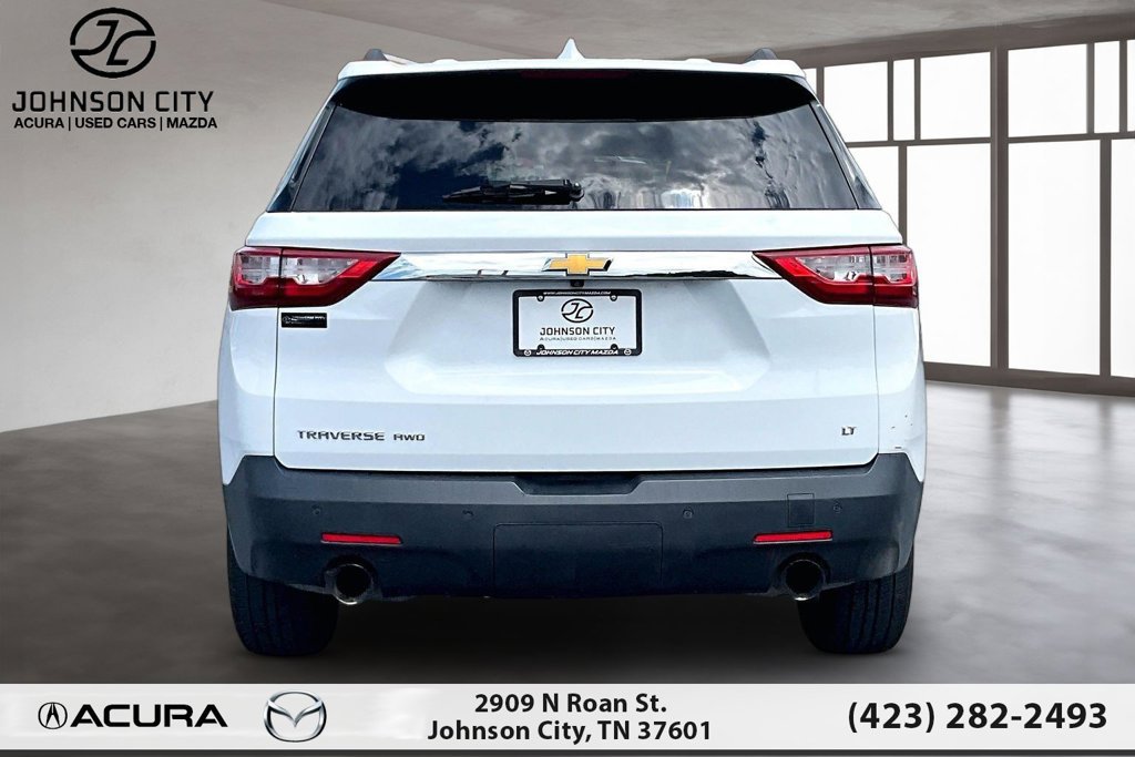Used 2020 Chevrolet Traverse LT w/ Driver Confidence II Package AWD/4WD image 4