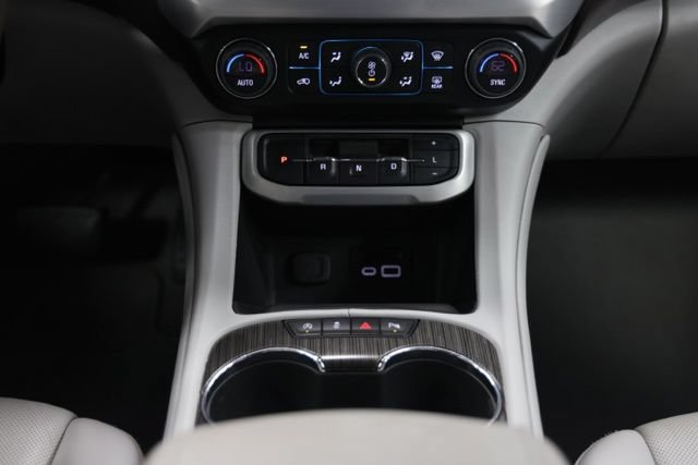 Used 2023 GMC Acadia SLT AWD/4WD image 34