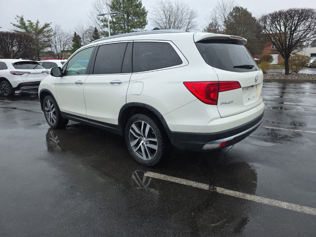 Used 2017 Honda Pilot Touring image 5
