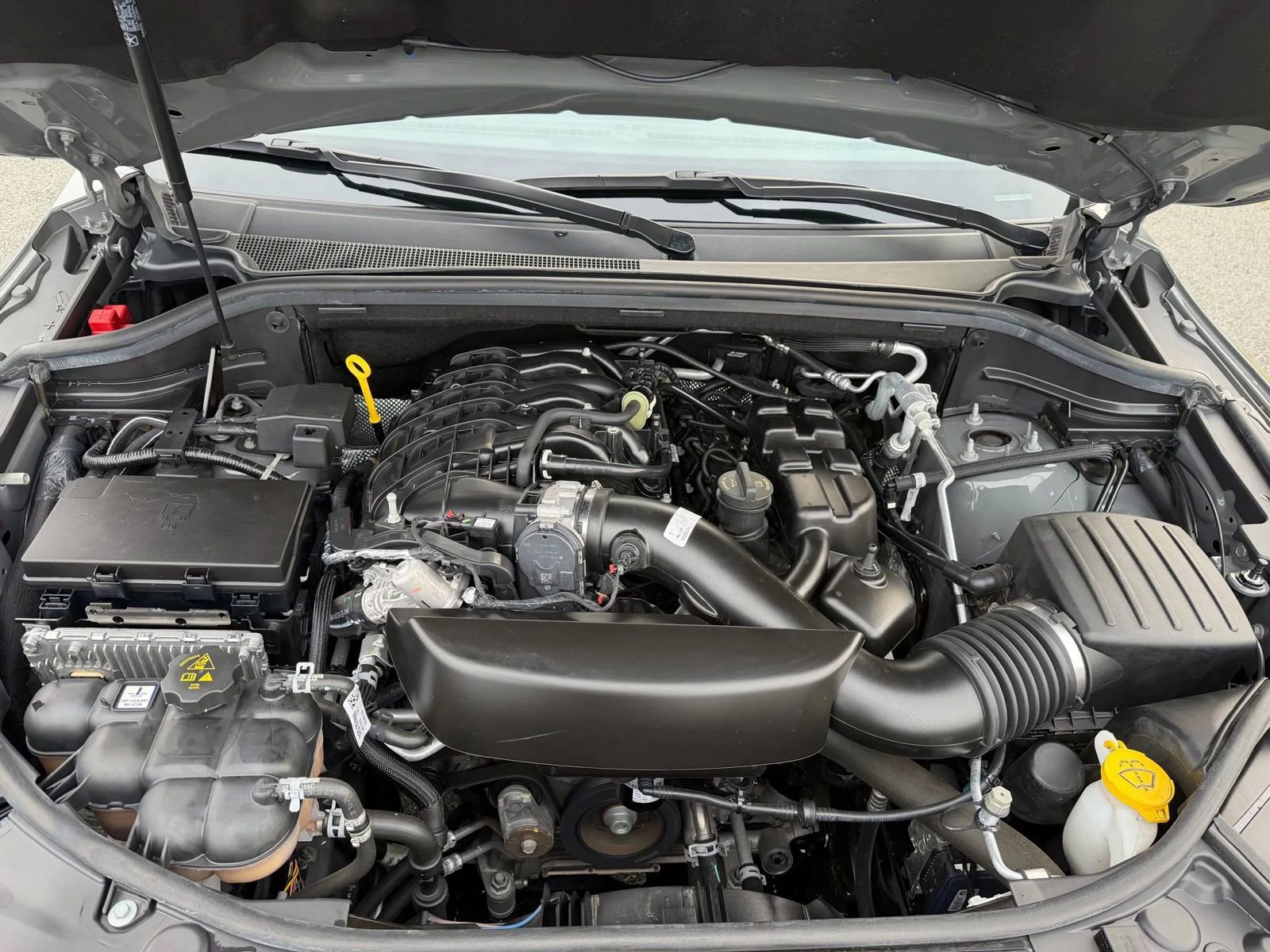 Used 2022 Dodge Durango SXT w/ Blacktop Package image 14