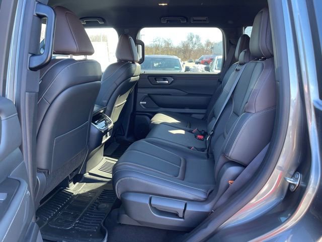 New 2025 Nissan Armada SL image 24