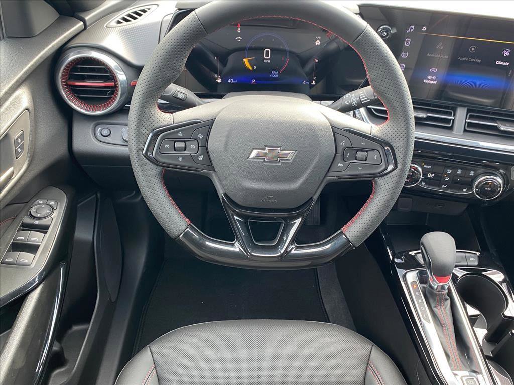 New 2026 Chevrolet Trax RS w/ Driver Confidence Package image 7