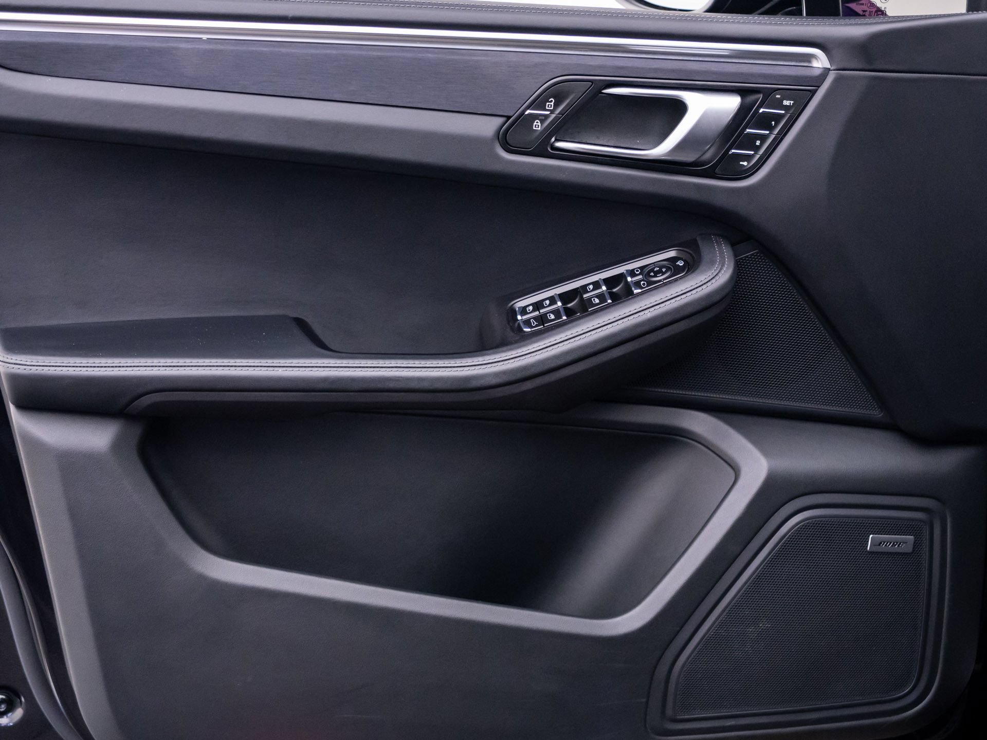 Certified 2023 Porsche Macan GTS AWD/4WD image 14