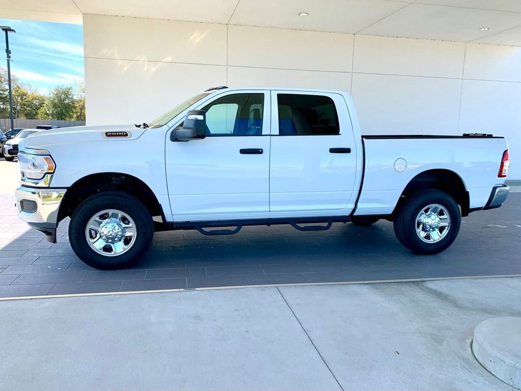 Used 2024 RAM 2500 Tradesman w/ Chrome Appearance Group image 8