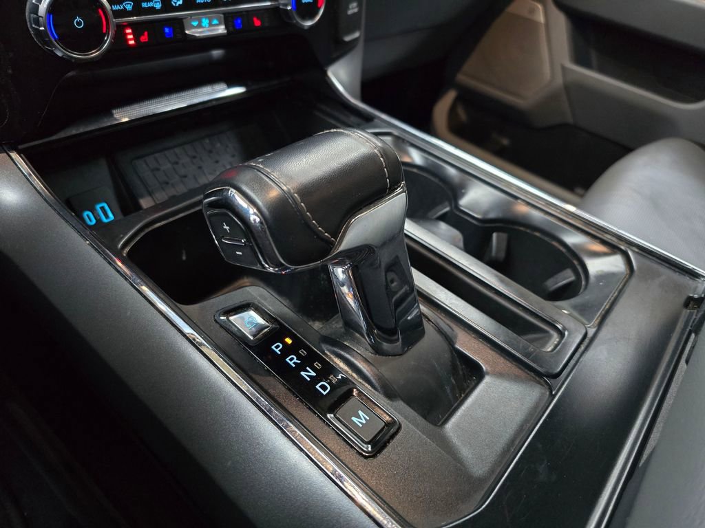 Used 2023 Ford F150 Lariat w/ Trailer Tow Package image 44