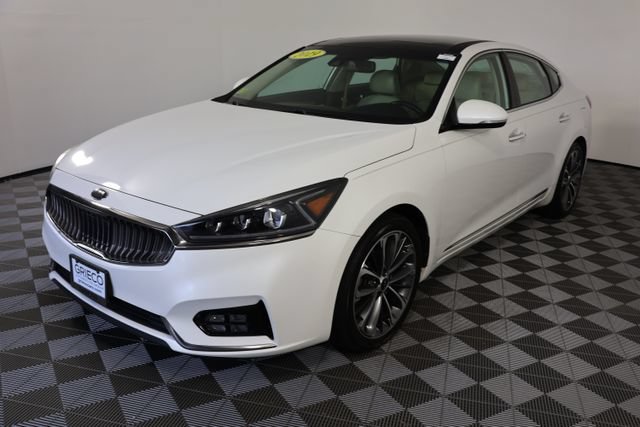 Used 2019 Kia Cadenza Technology FWD image 4
