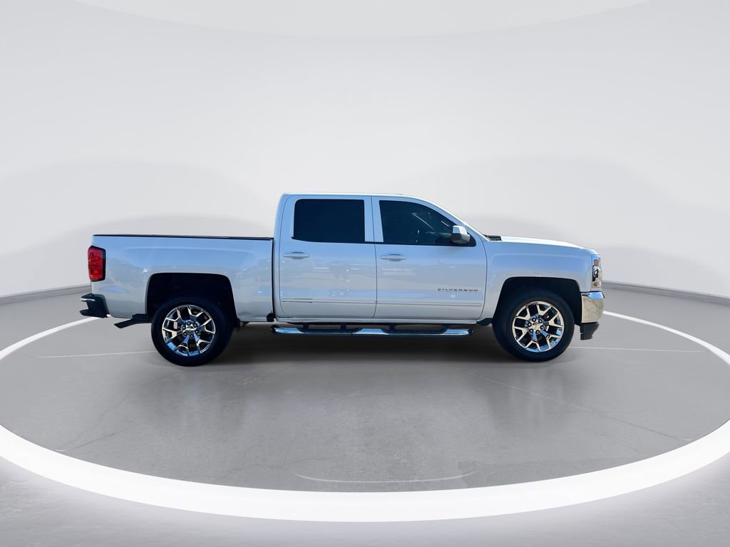 Used 2018 Chevrolet Silverado 1500 LT w/ All Star Edition image 9