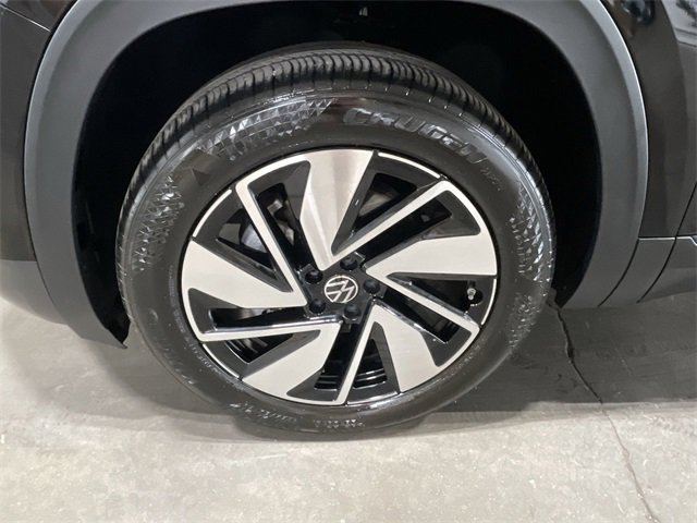 Used 2025 Volkswagen Atlas SE image 22