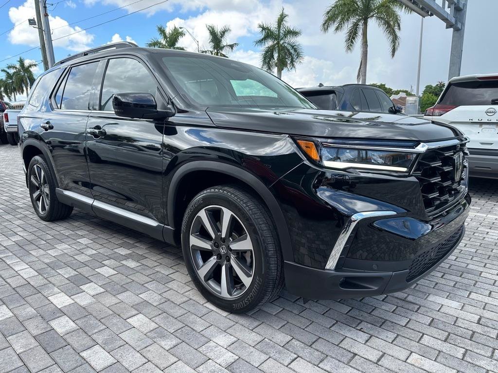 Used 2023 Honda Pilot Elite