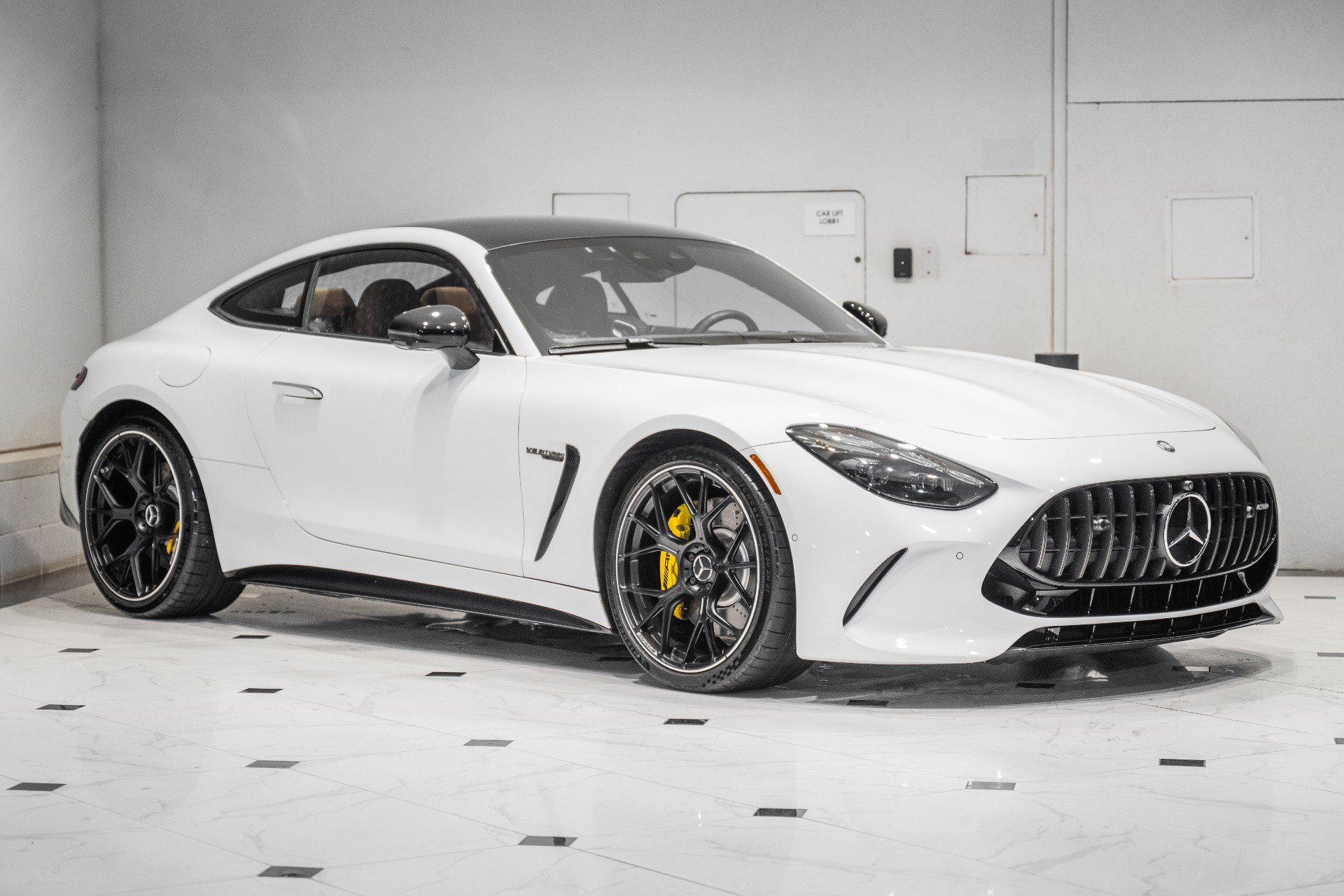 Used 2025 Mercedes-Benz AMG GT 63 image 3