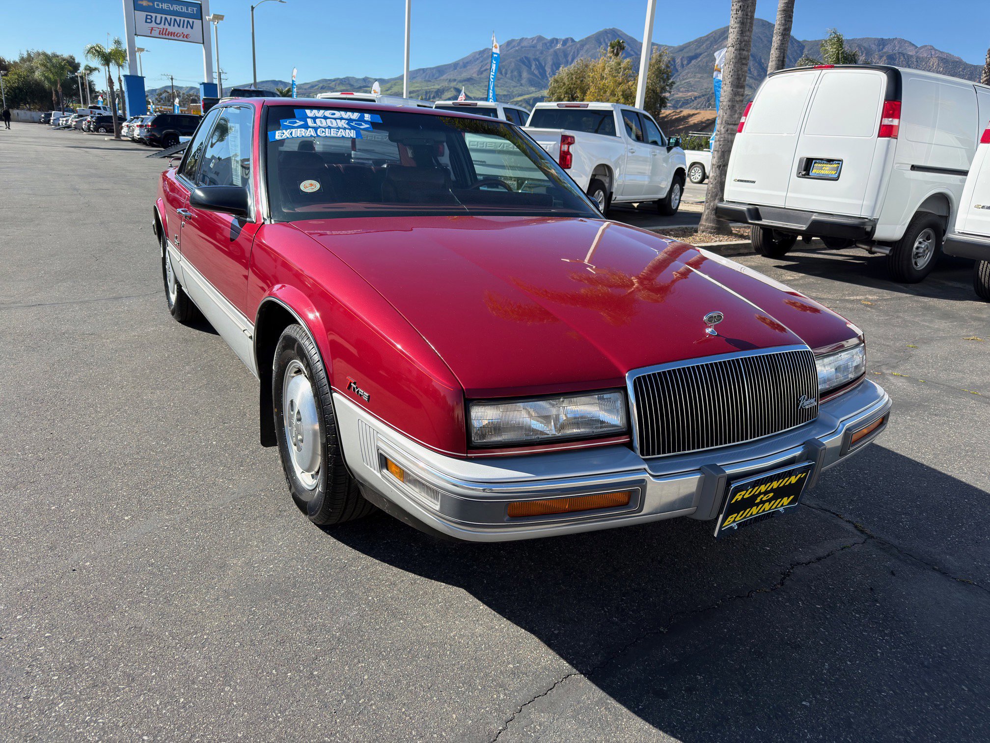 Used 1988 Buick Riviera Coupe image 2