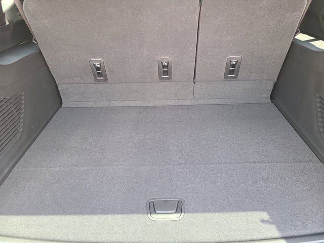 New 2026 Chevrolet Suburban RST w/ Comfort Package RWD image 5