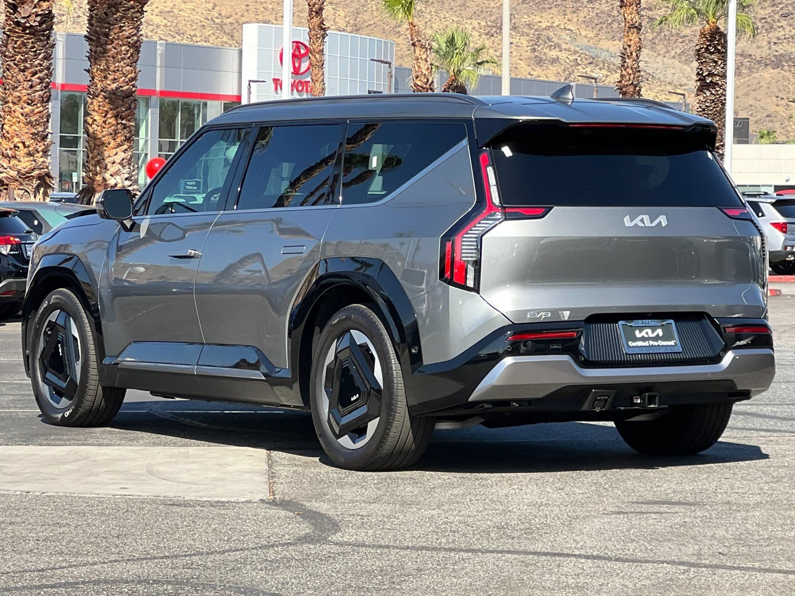Certified 2024 Kia EV9 Land AWD/4WD image 5