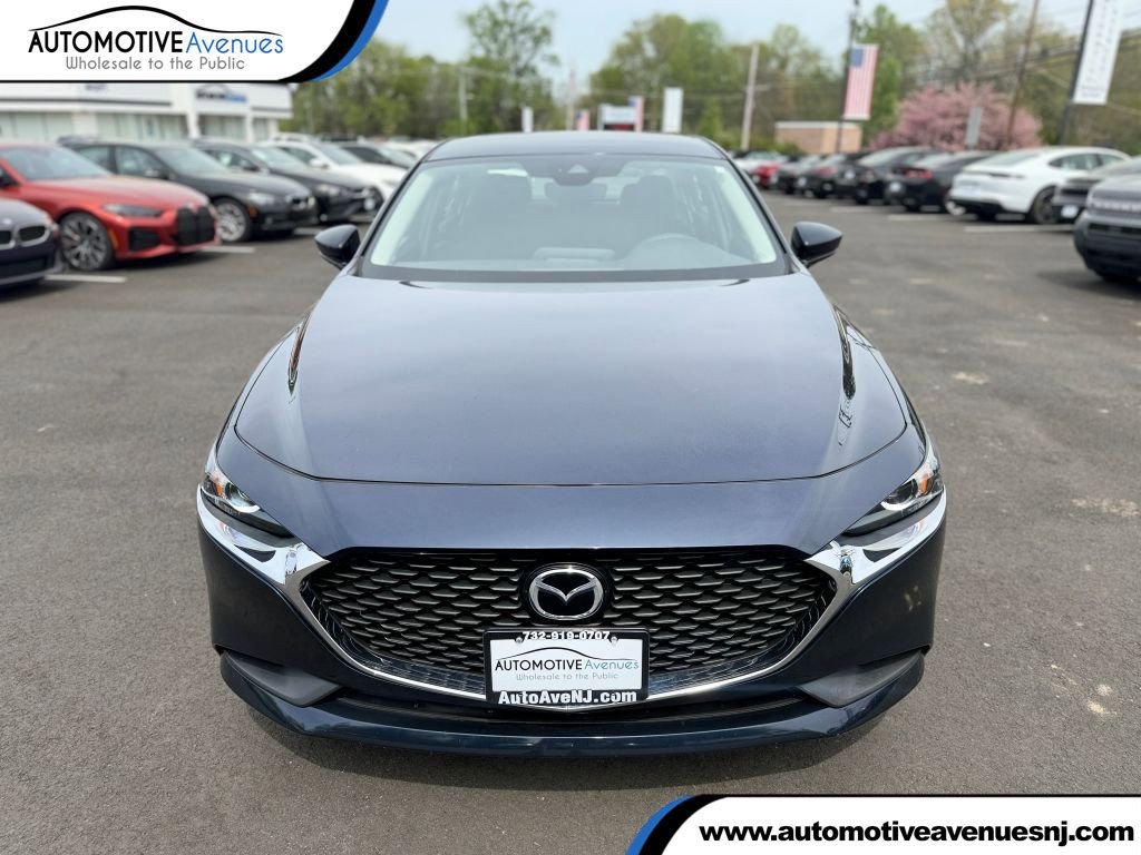 Used 2020 MAZDA MAZDA3 Sedan image 1