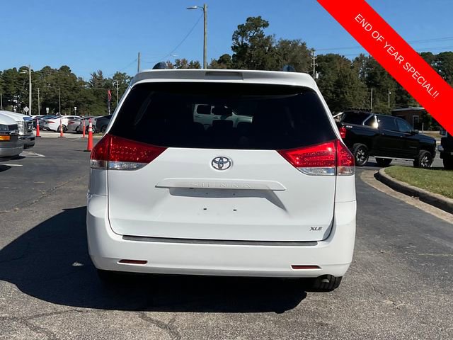 Used 2011 Toyota Sienna XLE image 6