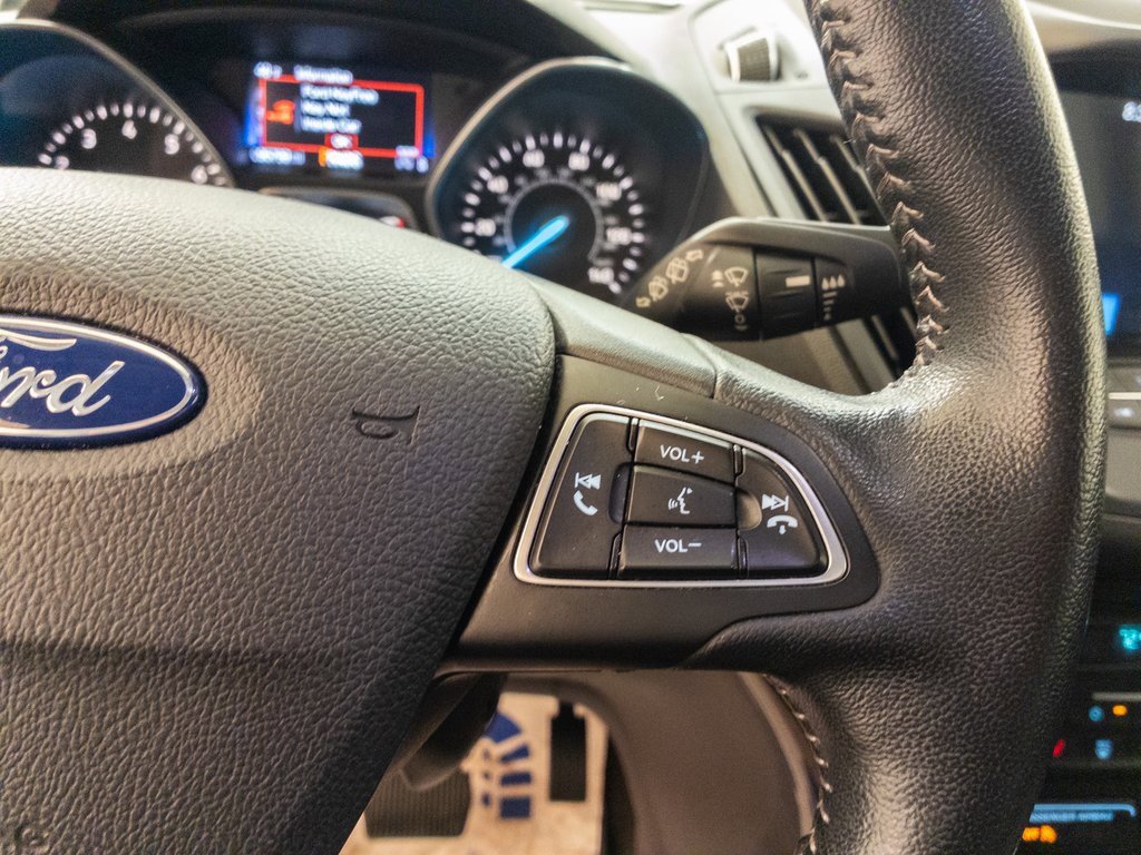 Used 2019 Ford Escape SE image 27