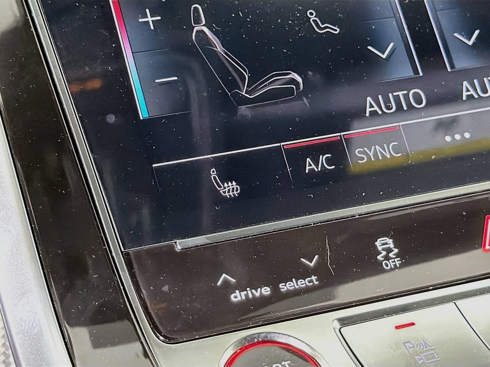 New 2026 Audi SQ8 Premium Plus AWD/4WD image 21