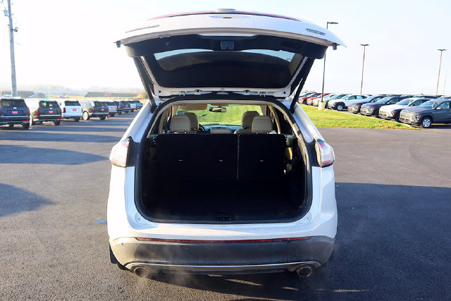 Used 2017 Ford Edge SEL w/ Equipment Group 201A AWD/4WD image 33