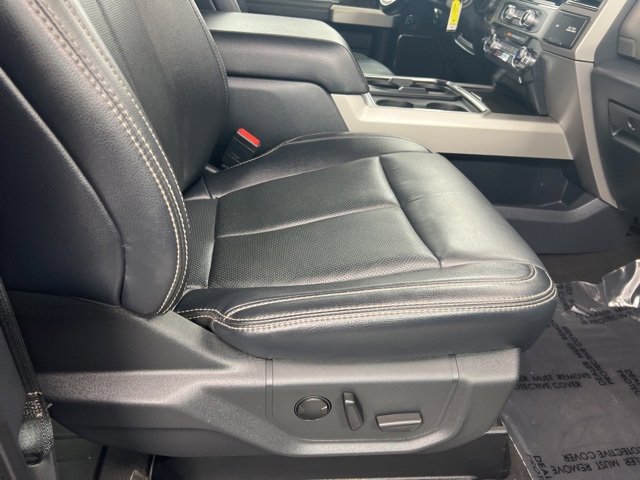 Used 2022 Ford F250 Lariat image 23