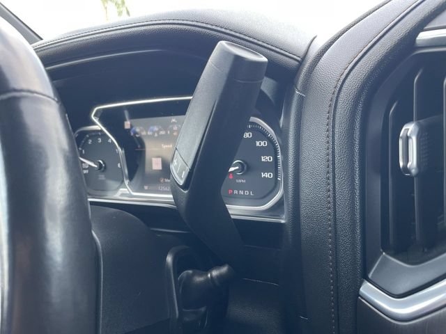 Used 2021 GMC Sierra 1500 AT4 w/ AT4 Premium Package AWD/4WD image 16