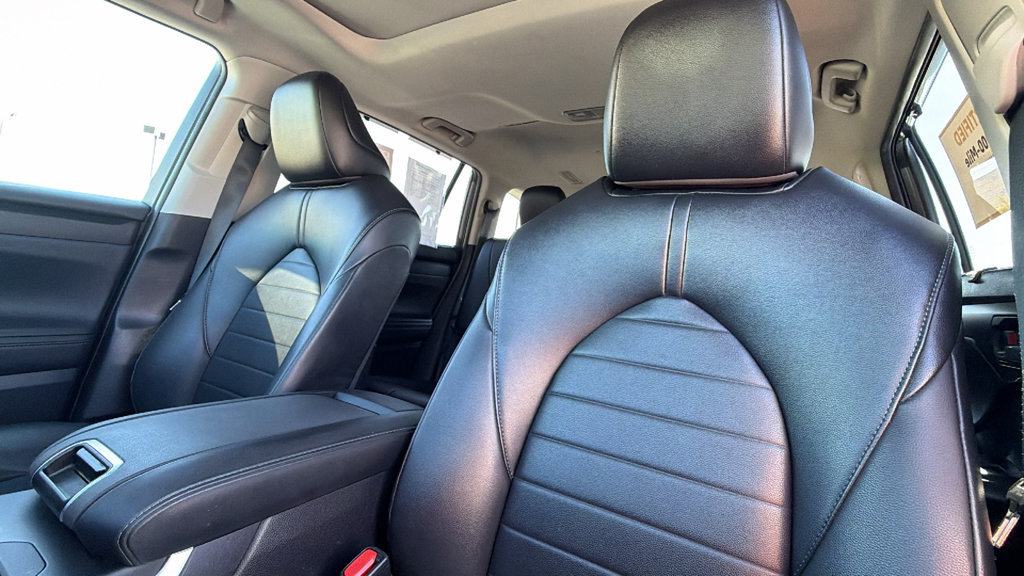 Certified 2023 Toyota Highlander XLE AWD/4WD image 11